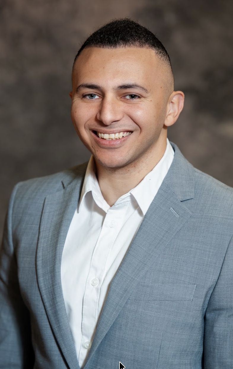 Dr. Mark Elkedwani, lead dentist at Legacy Dental of Riverside